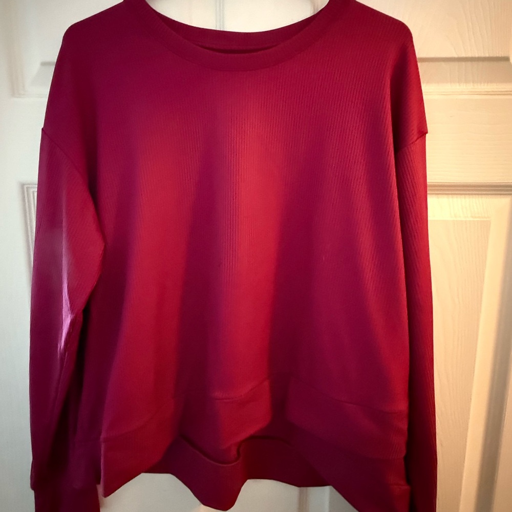 Danskin Magenta Long Sleeve Top